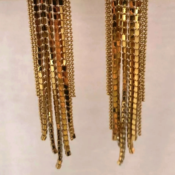 Chic Tryangle Gold Dangle Crystal Earrings - Picture 9 of 10